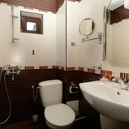 Hotel Family Makedonska Kruchma 3*