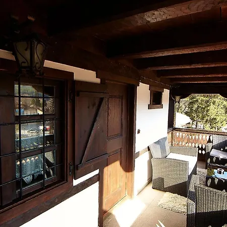 Family Makedonska Kruchma 3* Dobrinischte