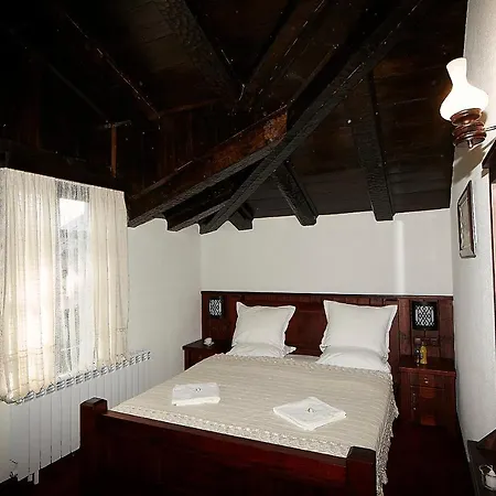 Hotel Family Makedonska Kruchma Dobrinischte