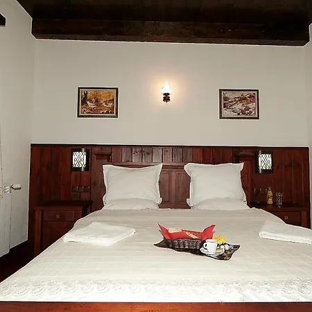 Hotel Family Makedonska Kruchma 3*