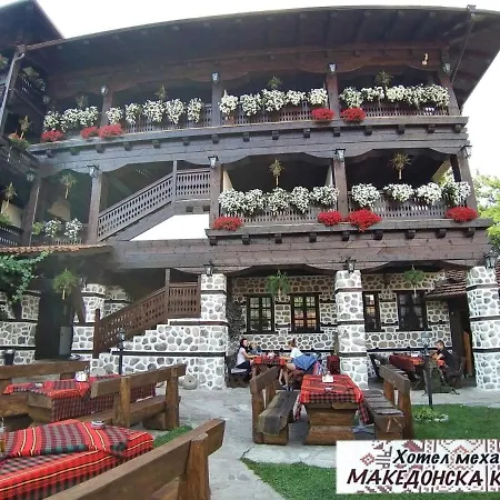 Hotel Family Makedonska Kruchma 3*