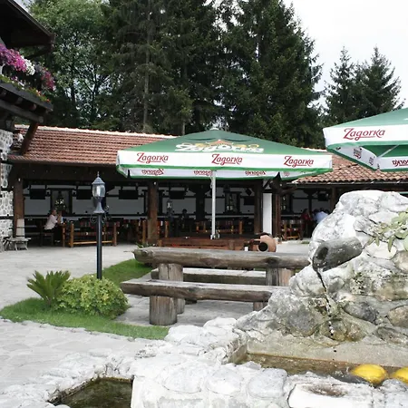 Hotel Family Makedonska Kruchma